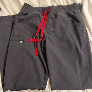 Figs Kade cargo small/reg length scrub pants- charcoal